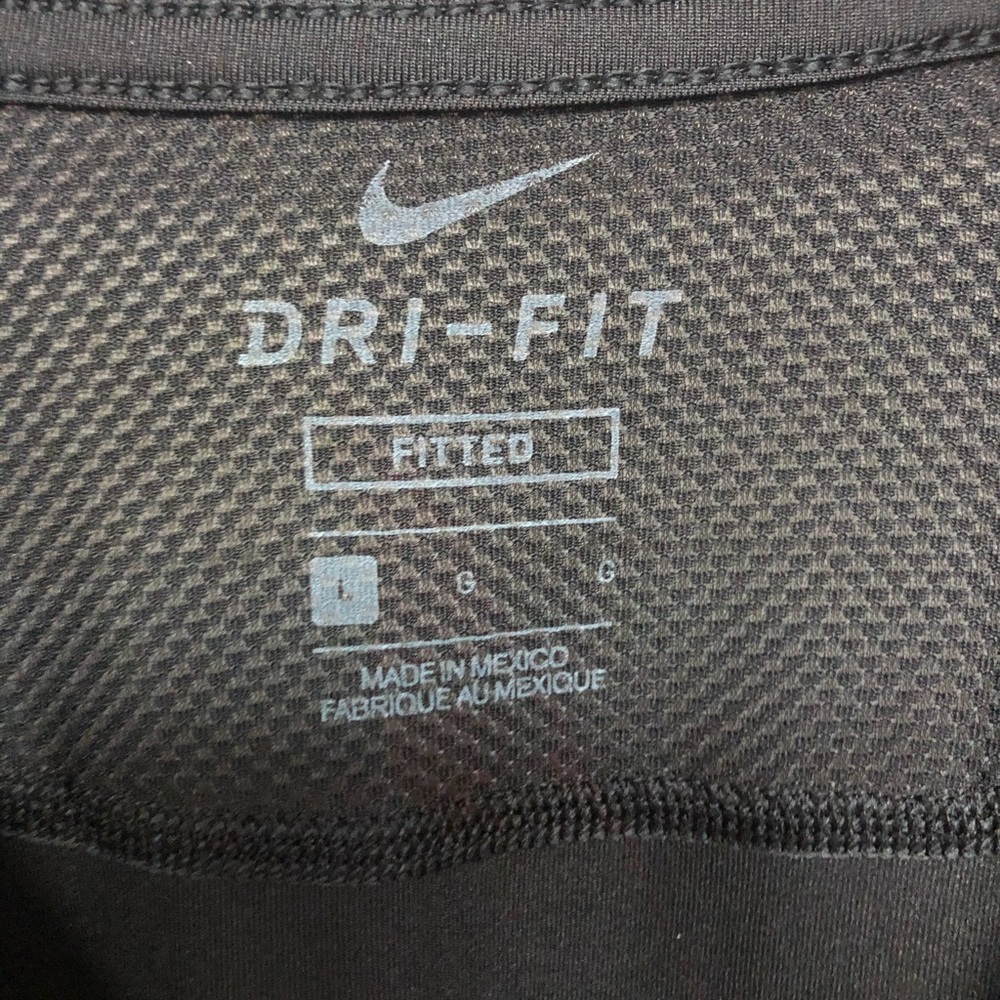 * | Nike | Dri-fit shirt. Size L. - Picture 4 of 4